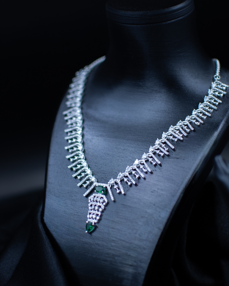 Green Set silver necklace with green gemstone pendant