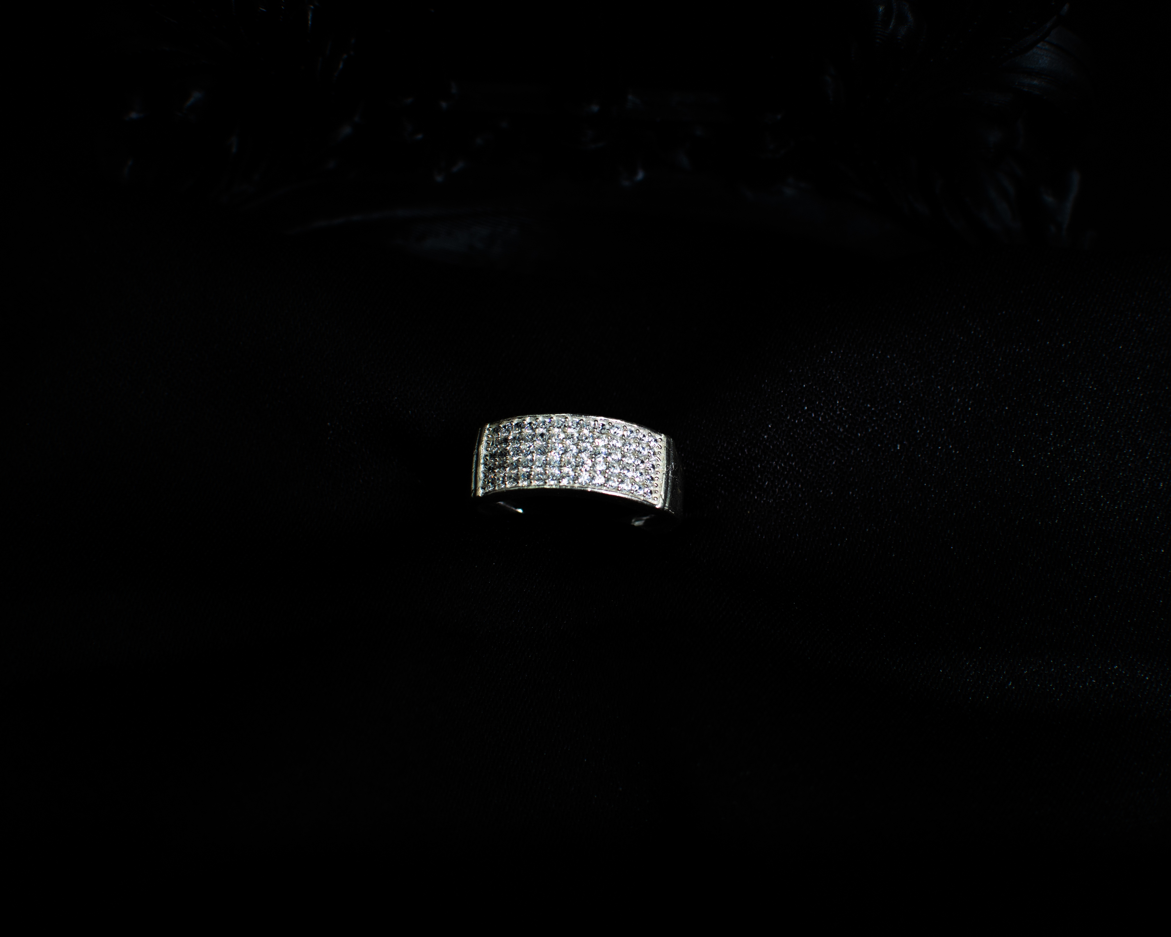 Ring 20 view 1 on black satin