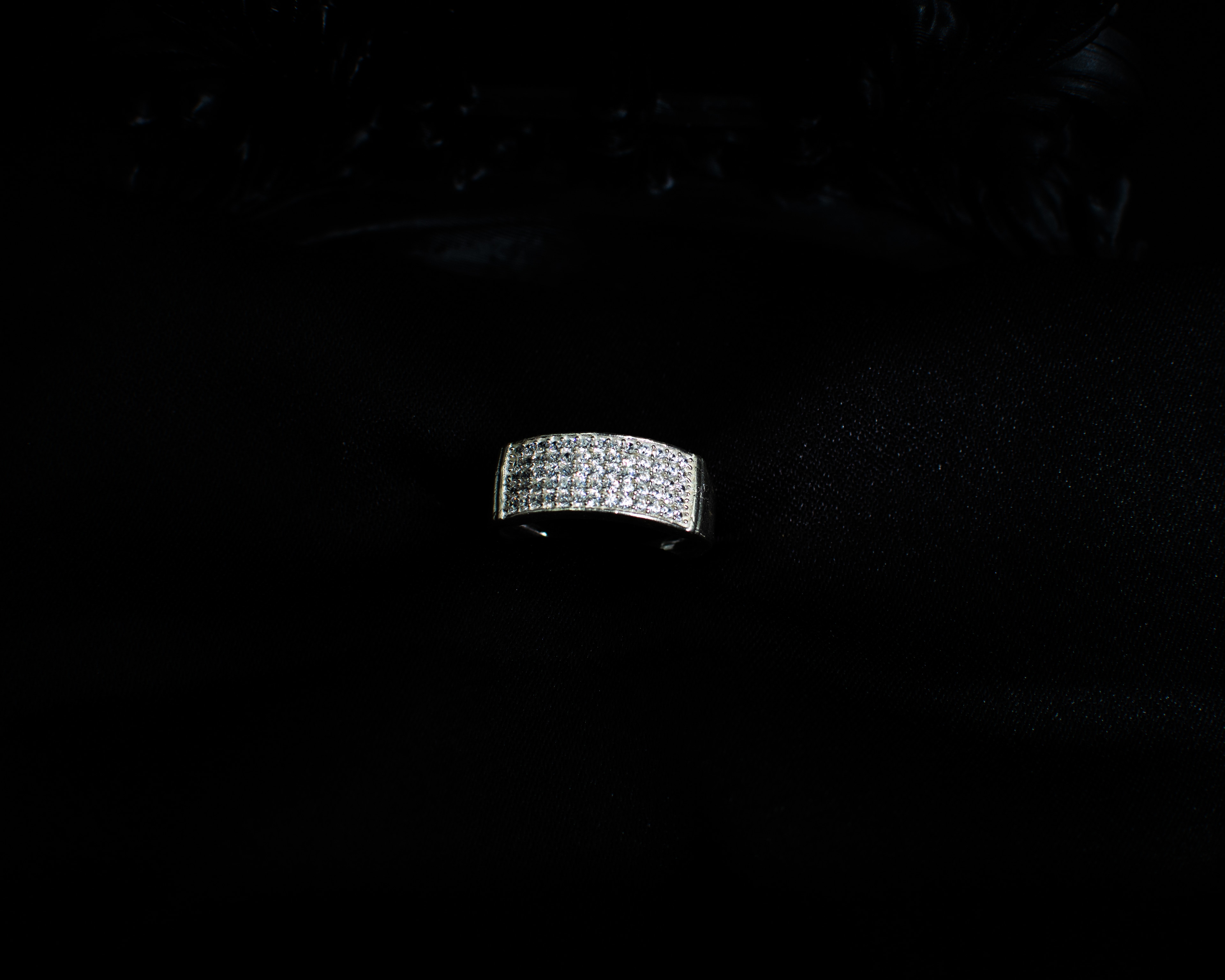 Ring 20 view 1 on black satin